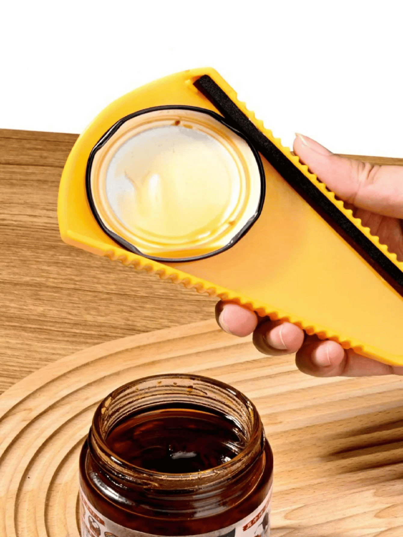 4-in-1 Multi-Functional Lid Opener